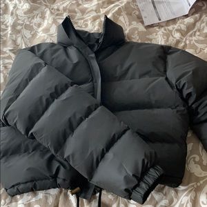 Cropped puffer jacket